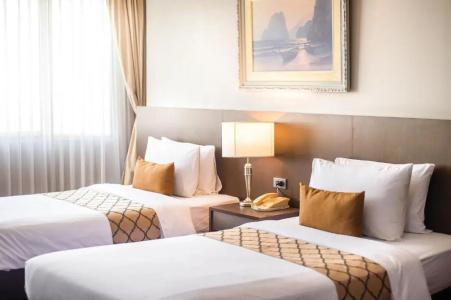 Royal Suite Bangkok - 53