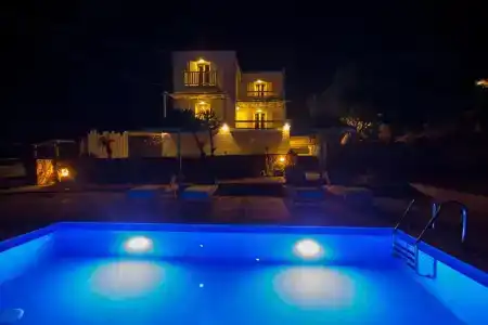 Amperian Mykonos Suites & Villas - 455