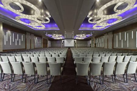 Sheraton Grand Bangalore at Brigade Gateway - 16