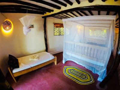Evergreen Bungalows - 16