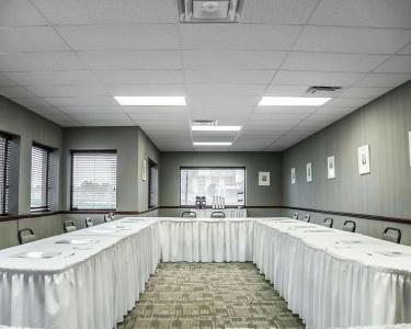 Comfort Inn - 18