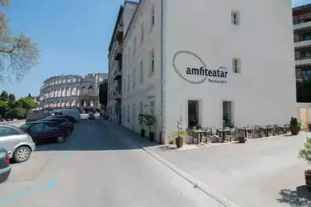 Amfiteatar - 0