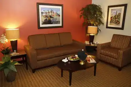 Ramada by Wyndham Viscount Suites Tucson East - 8