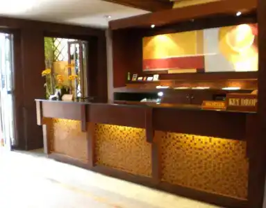 Rattana Beach - 16