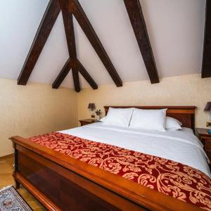 Boutique Kazbek - 32