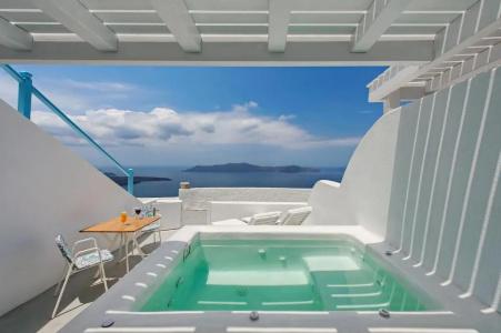 Akra Suites - 60