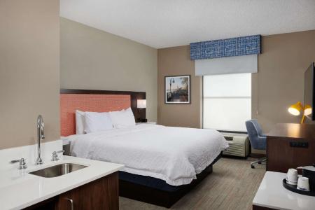 Hampton Inn-Medical Park - 54