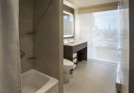 Courtyard by Marriott New York Manhattan/Chelsea - 9