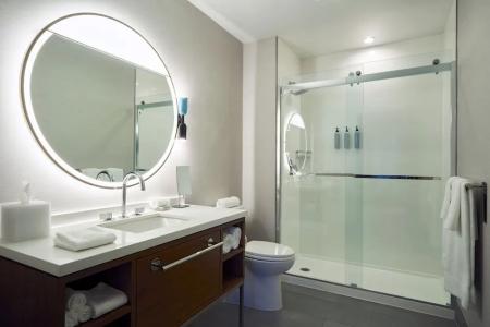 Courtyard by Marriott Downtown - 38