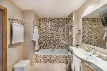 Royal Palm & Spa - Adults Only - 43