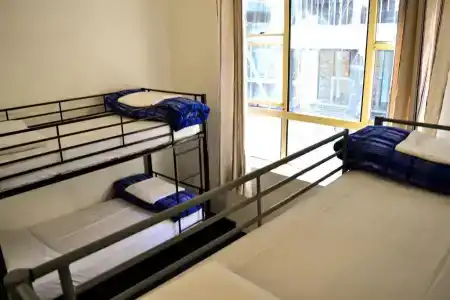 Maze Backpackers - - 32
