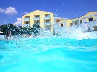 Resort Isola Rossa - 12
