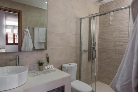 Bluebell Luxury Suites - 124
