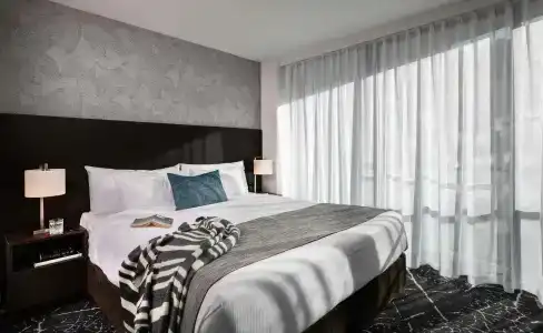 Rydges - 43