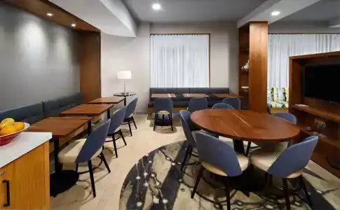 TownePlace Suites by Marriott New York Manhattan/Times Square - 9
