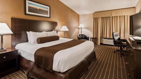 Best Western Plus Las Vegas West - 63