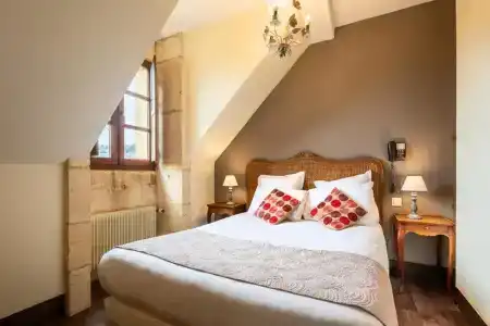 Hôtel La Couleuvrine Sarlat Centre Ville - 65