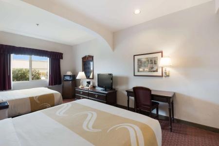 Quality Inn Grand Suites Bellingham - 55