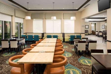 Hilton Garden Inn/Hanes Mall - 15