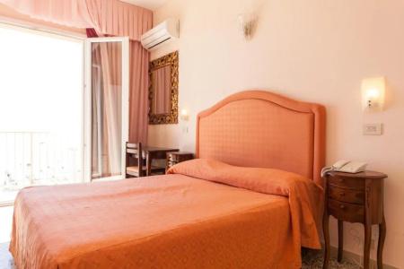 Negresco - 71