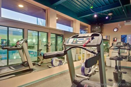 Rodeway Inn & Suites - 19
