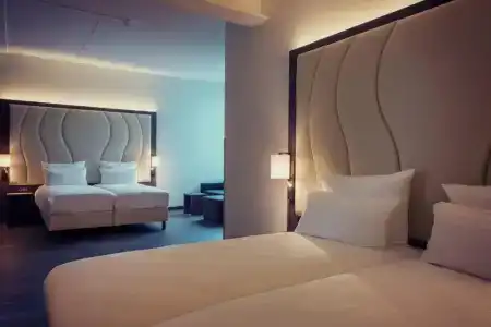 Best Western Plus Plaza Almere - 40