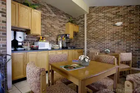 Best Inn - 3