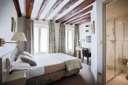Hôtel la Residence Du Berry - 96