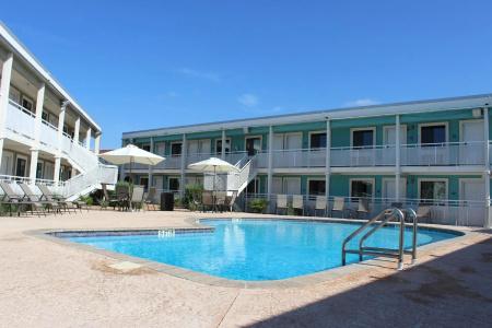 SureStay by Best Western - 13