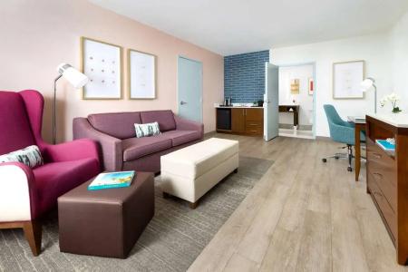 Hilton Garden Inn / The Keys Collection - 155