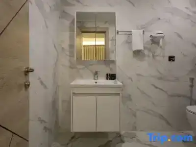 Le Luxe Suites & Spa - 42