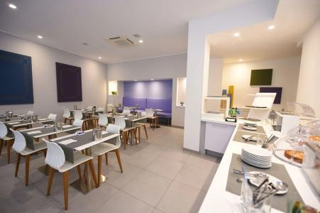 Executive Inn Boutique - 18