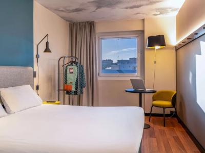Ibis Malaga Centro Ciudad - 43
