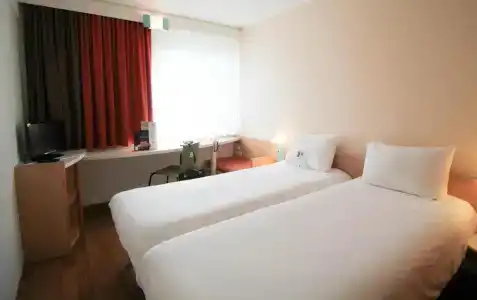 ibis Düsseldorf Hauptbahnhof - 37