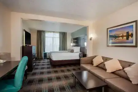 Wingate by Wyndham - Orlando International Airport - 71