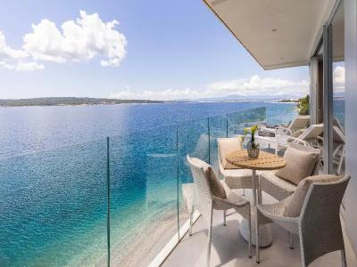 Luxury Amabilis - 136