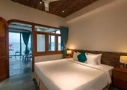 Maple & Apartment - 229