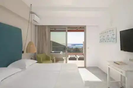 Paralos Irini Mare - 45