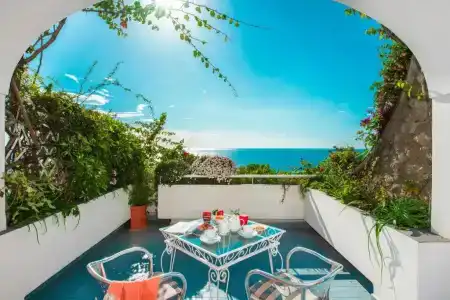 Eden Roc Suites - 58