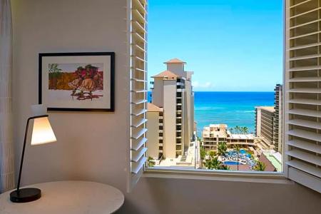 Embassy Suites by Hilton Waikiki Beach Walk - 126