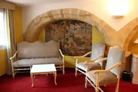 Hôtel des Augustins - 9