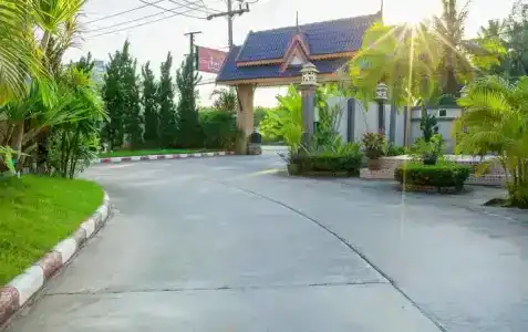 Baan Suan Rim Nam Resort - 11