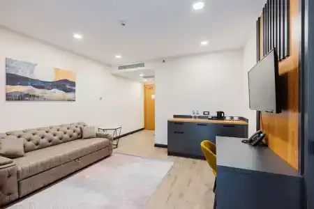 Best Western Plus - 66