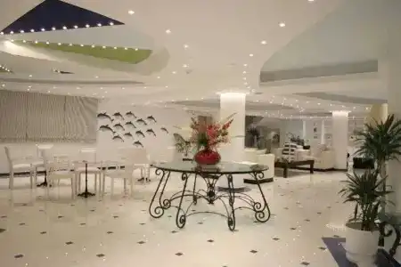Belvedere Gerakas Luxury Suites - 7