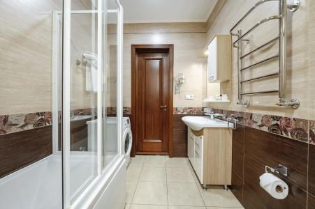 Royal Residence - 223