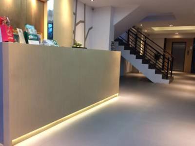 B Boutique Residence - 9