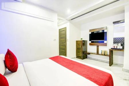 Saffron Inn - 33