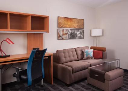 Comfort Suites - 2
