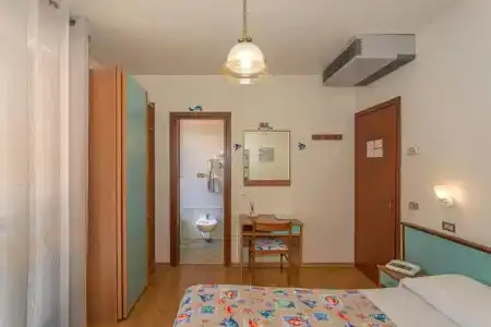 Mariani - 50