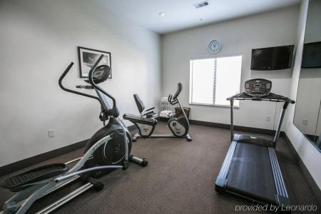Restwell Inn & Suites I-45 North - 34